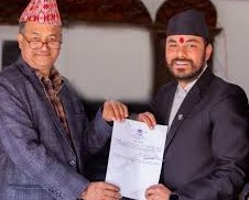 “नाराबाट नीतितर्फ : कमल कोइरालाको घोषणापत्रमा प्रणाली सुधारको खाका”