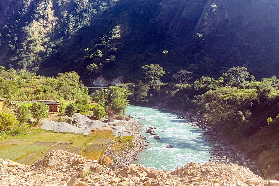 छोराछोरीसहित बेपत्ता महिला मृत भेटिइन्