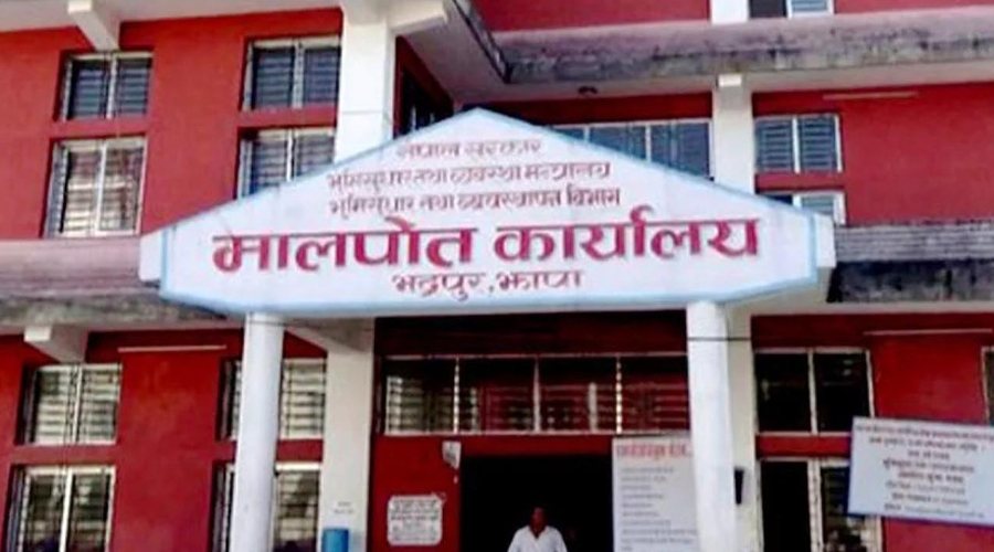 भद्रपुर मालपोतमा टोकन प्रणाली लागू, सेवा प्रवाह छरितो र पारदर्शी हुने अपेक्षा