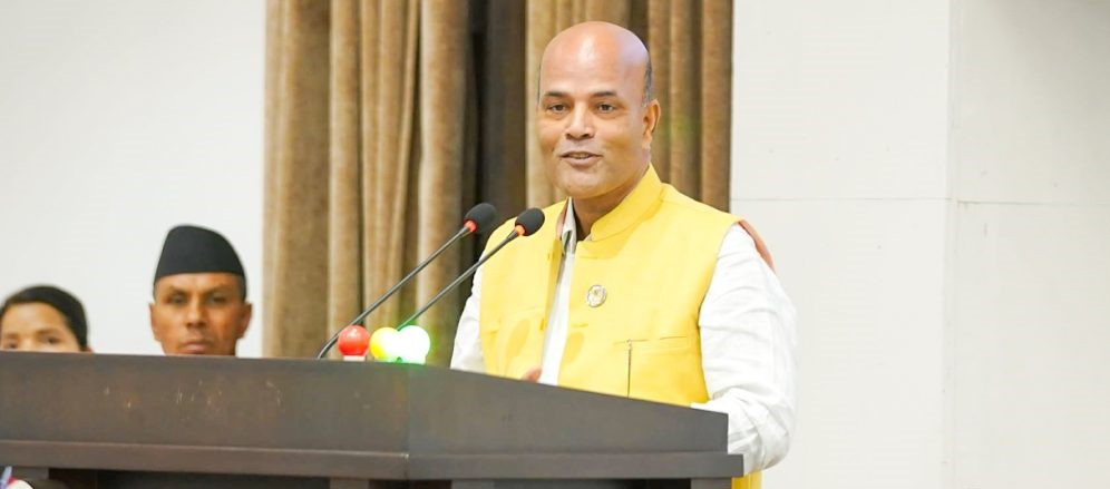 ‘फुकिएको बेलुन जस्तो बजेट, कार्यान्वयनमा विश्वास छैन’ — सांसद अमरेश सिंह
